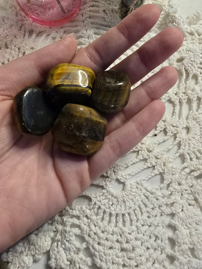 Tiger's Eye Tumbles